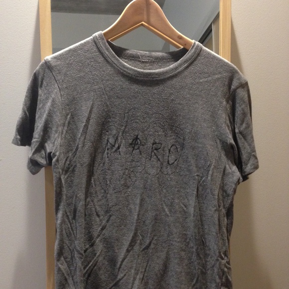 Marc by Marc Jacobs Grey T-Shirt with Fist Print - Picture 3 of 5